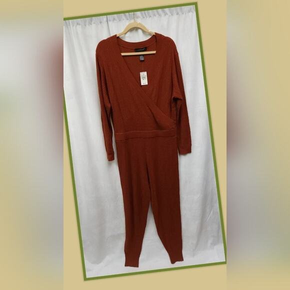 Faux wrap sweater knit jumpsuit - Picture 4 of 4